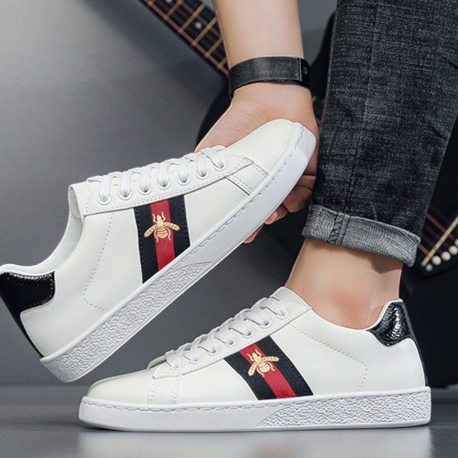 Кецове Gilded Sting White