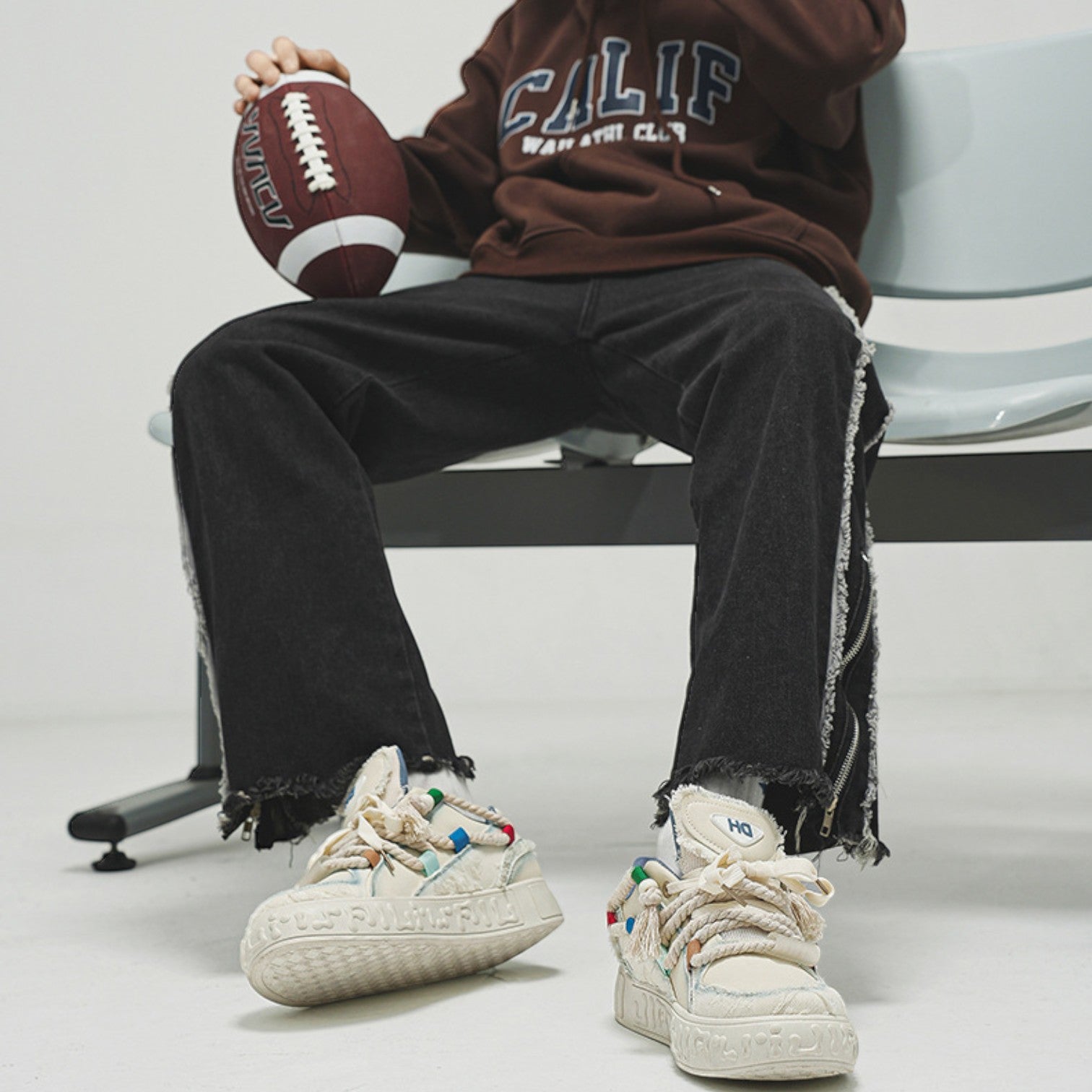 Kецове Alabaster Frayed Rope