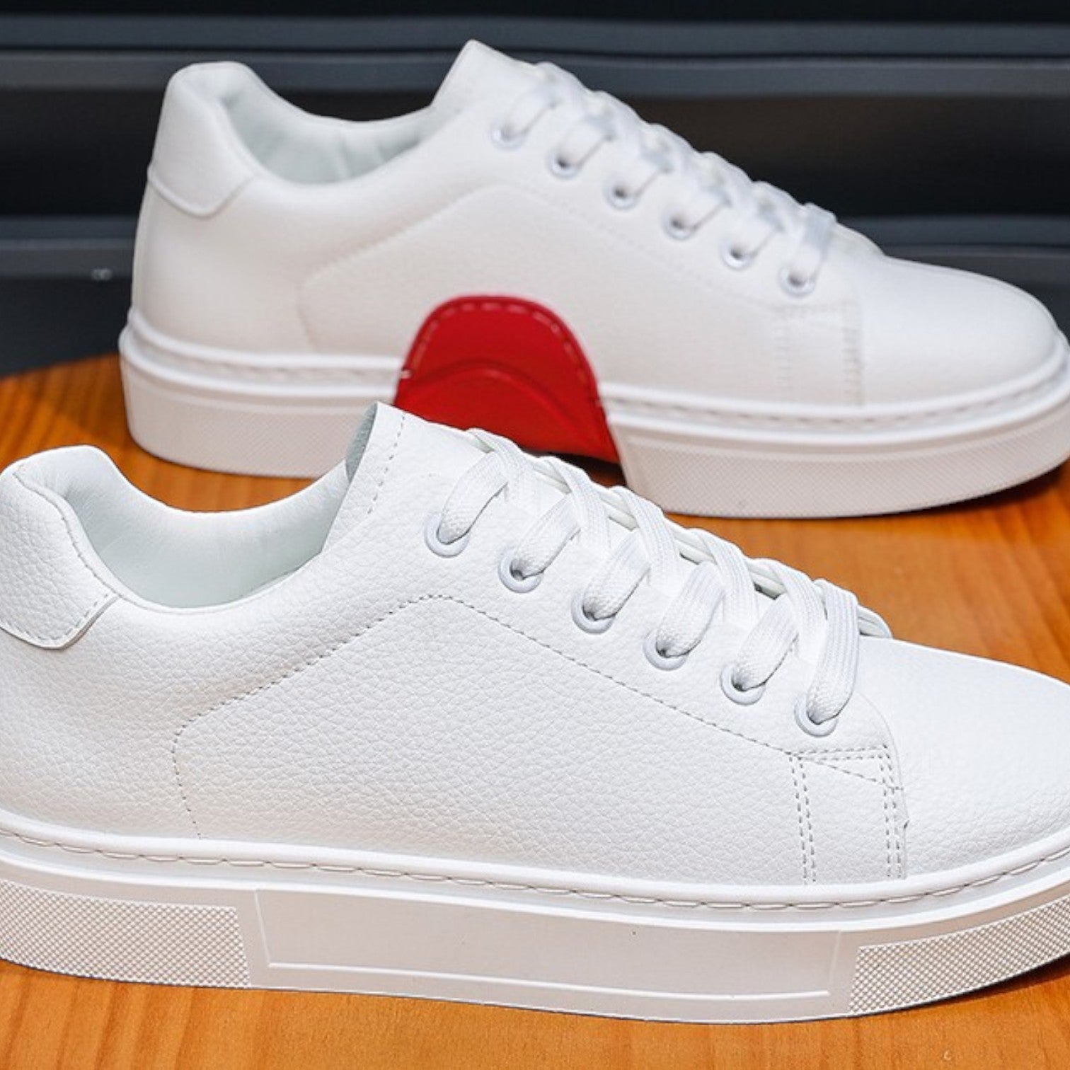 Кецове Crimson Core White