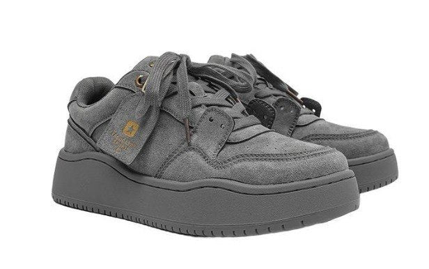 SUEDE Lowtop Platform Sneakers