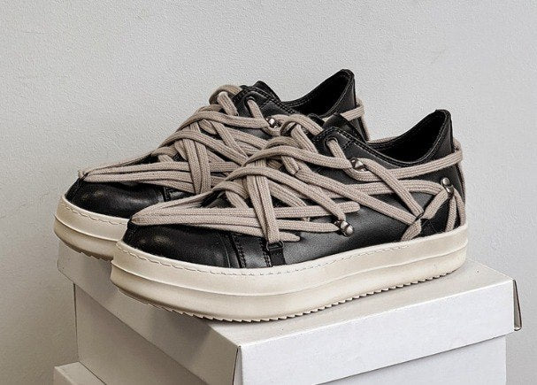 Megalace Sneakers Black