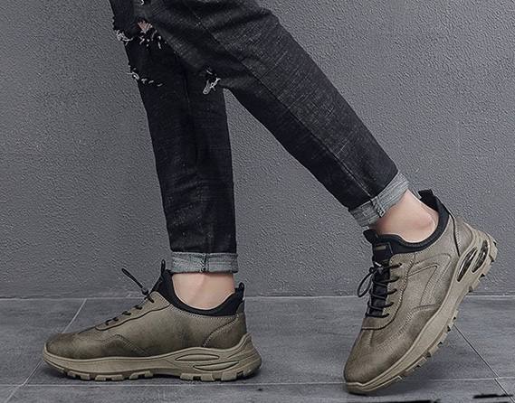 Virtus Wear Bolt Sneakers