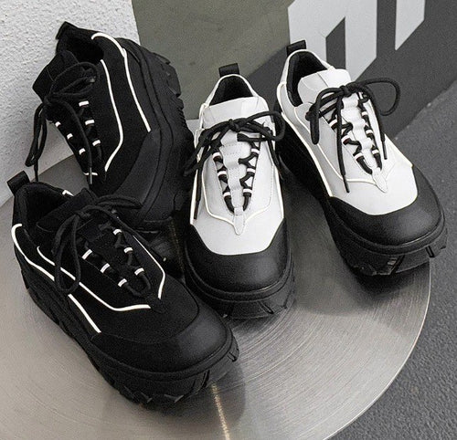 Black 'Glacier Trail' sneakers