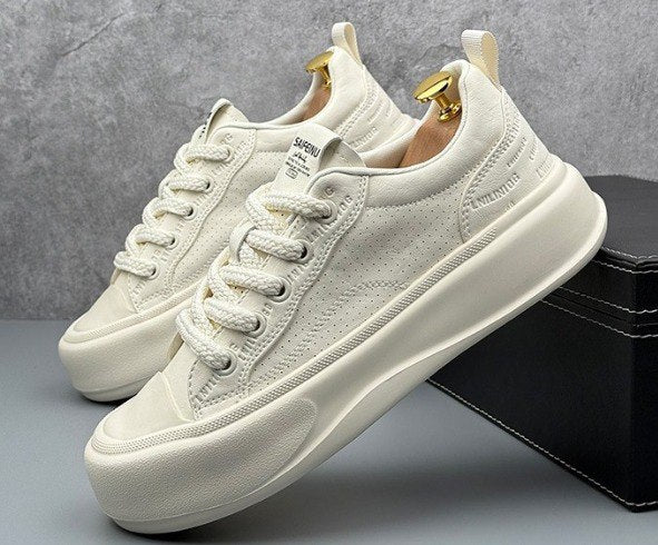 SAIFENU white low-top sneakers with a chunky platform sole