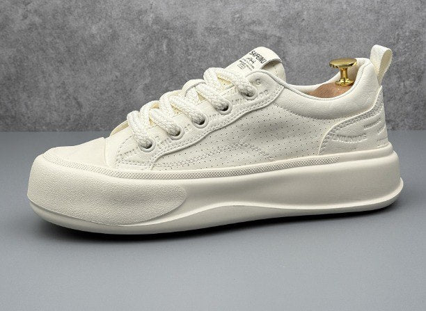 SAIFENU white low-top sneakers with a chunky platform sole