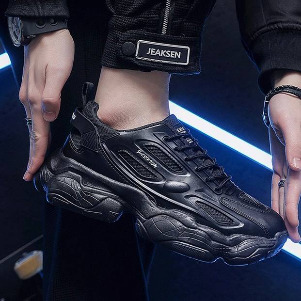 Black Chunky Men's Sneakers