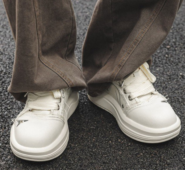 Unisex Smiling Canvas White Sneakers